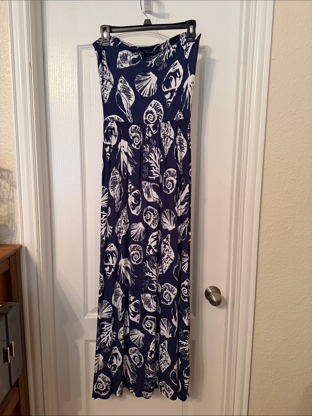 VENUS Navy and White Strapless Seashell Maxi Dress small - Picture 2 of 4
